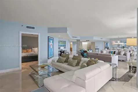 2600 Island Boulevard Aventura FL 33160