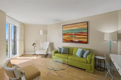 2600 Island Boulevard Aventura FL 33160