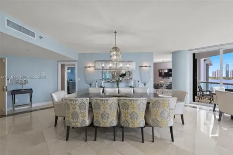 2600 Island Boulevard Aventura FL 33160