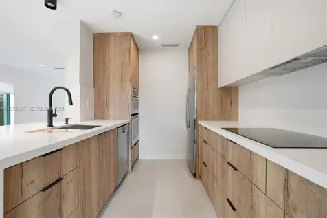 11959 SW 122nd Court Miami FL 33186
