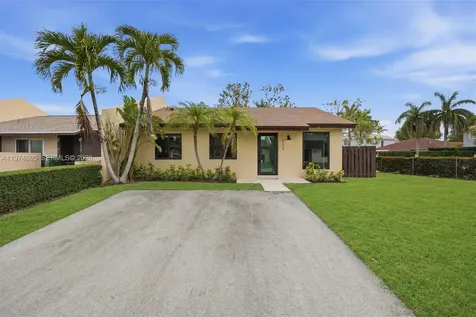 11959 SW 122nd Court Miami FL 33186