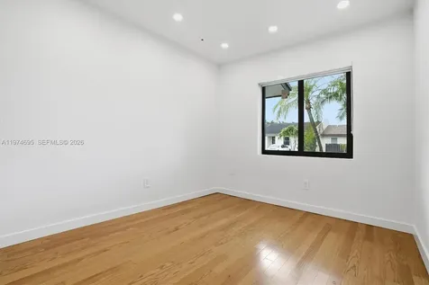 11959 SW 122nd Court Miami FL 33186