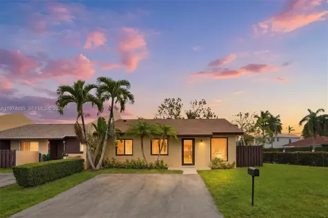 11959 SW 122nd Court Miami FL 33186