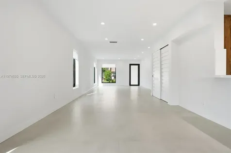 11959 SW 122nd Court Miami FL 33186