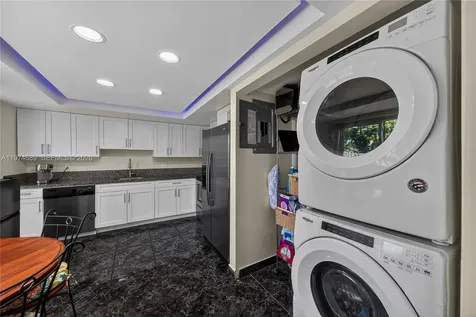 7265 W Sunrise Boulevard Plantation FL 33313