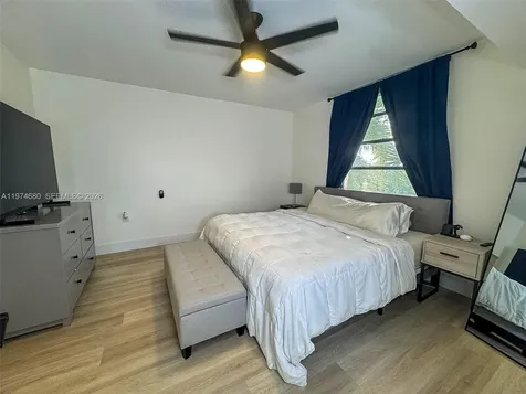 1709 Whitehall Drive Davie FL 33324