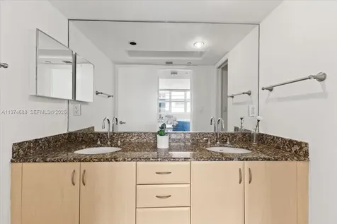 6917 Collins Avenue Miami Beach FL 33141