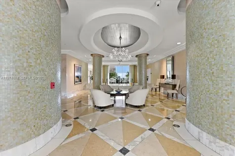 6917 Collins Avenue Miami Beach FL 33141