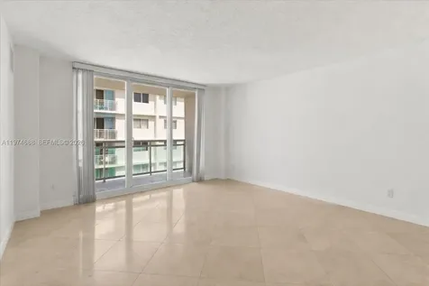 6917 Collins Avenue Miami Beach FL 33141