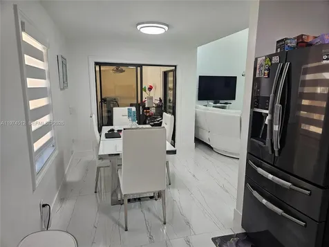 17914 NW 66th Ct Circle Hialeah FL 33015