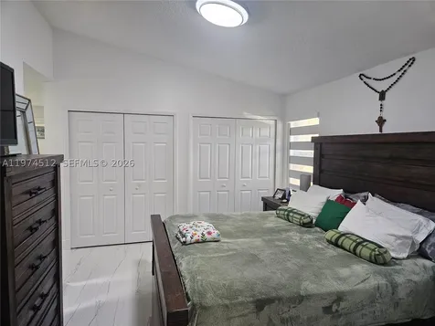 17914 NW 66th Ct Circle Hialeah FL 33015