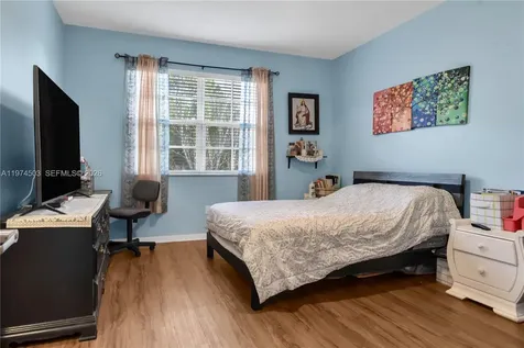 4673 Tara Cove Way West Palm Beach FL 33417