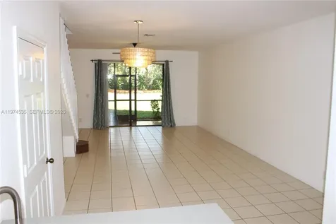 3857 Tree Top Drive Weston FL 33332