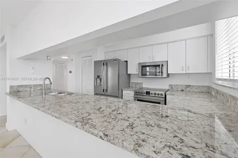 650 West Avenue Miami Beach FL 33139