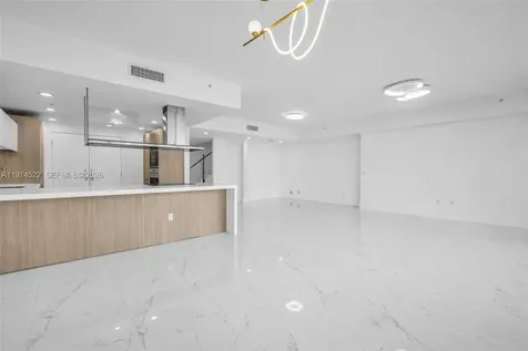 17111 Biscayne Boulevard North Miami Beach FL 33160