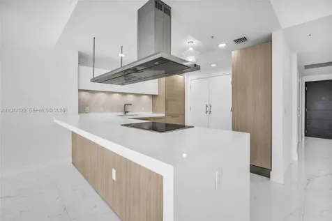 17111 Biscayne Boulevard North Miami Beach FL 33160