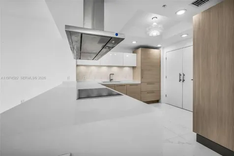 17111 Biscayne Boulevard North Miami Beach FL 33160
