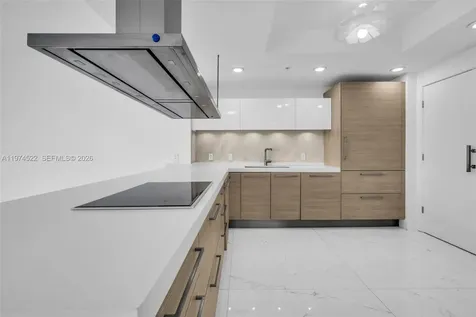 17111 Biscayne Boulevard North Miami Beach FL 33160