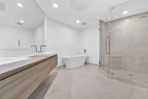 17111 Biscayne Boulevard North Miami Beach FL 33160