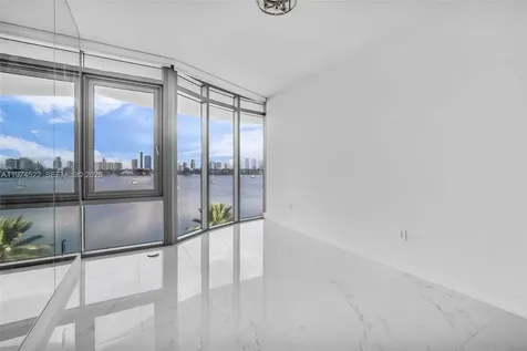 17111 Biscayne Boulevard North Miami Beach FL 33160
