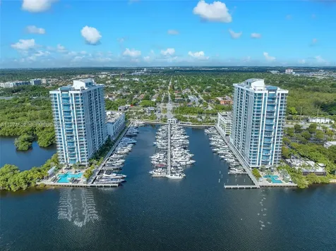 17111 Biscayne Boulevard North Miami Beach FL 33160