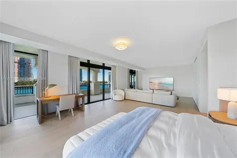 7043 Fisher Island Drive Miami Beach FL 33109