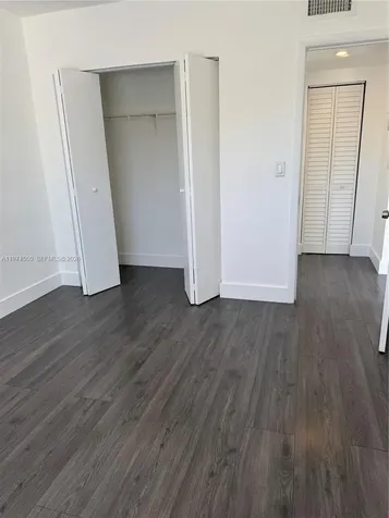 2150 NW 24th Street Miami FL 33142