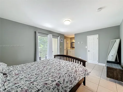 2686 NW 60th Way Sunrise FL 33313
