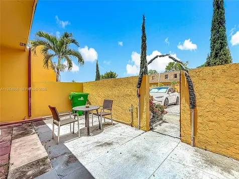 2686 NW 60th Way Sunrise FL 33313
