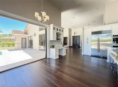 400 Alexandra Circle Weston FL 33326