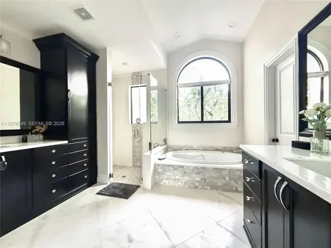 400 Alexandra Circle Weston FL 33326