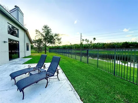 400 Alexandra Circle Weston FL 33326