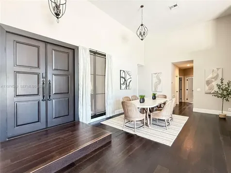 400 Alexandra Circle Weston FL 33326