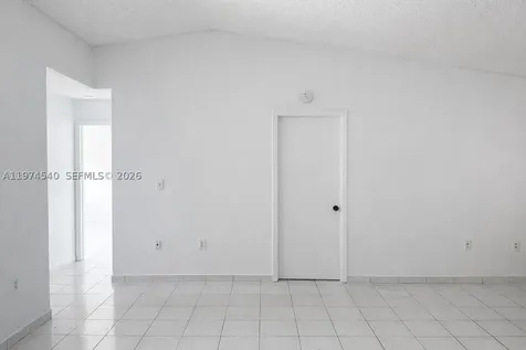 7891 W 29th Way Hialeah FL 33018