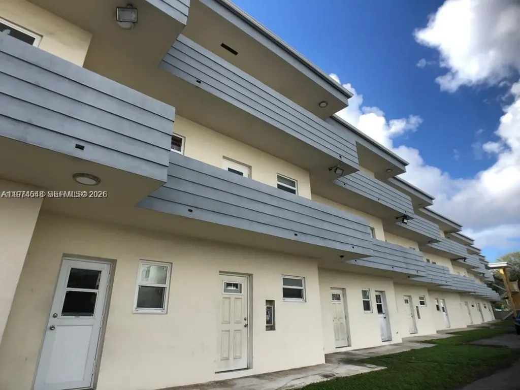 13215 NE 6th Avenue North Miami FL 33161