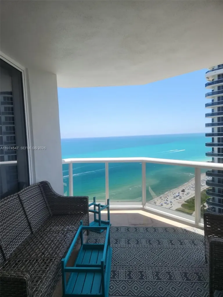 4779 Collins Avenue Avl06/1 Miami Beach FL 33140