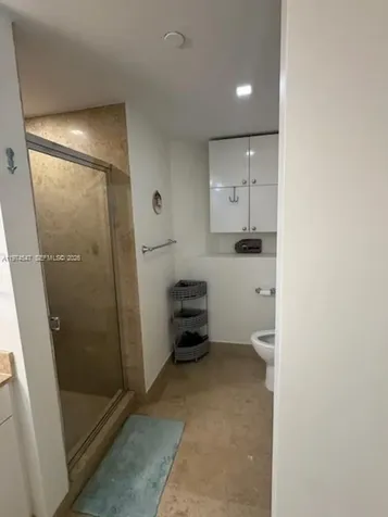 4779 Collins Avenue Avl06/1 Miami Beach FL 33140
