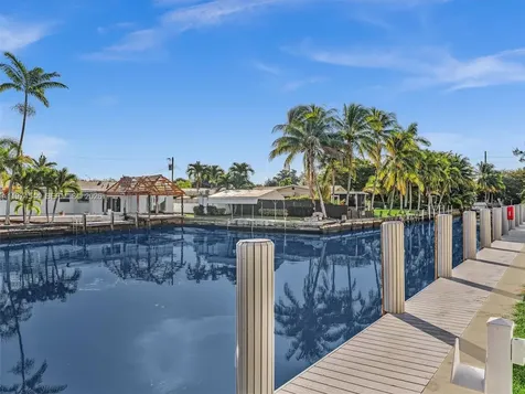 4648 SW 32nd Avenue Dania Beach FL 33312