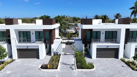 4648 SW 32nd Avenue Dania Beach FL 33312