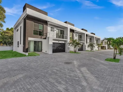 4648 SW 32nd Avenue Dania Beach FL 33312