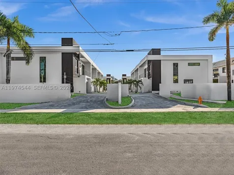 4648 SW 32nd Avenue Dania Beach FL 33312