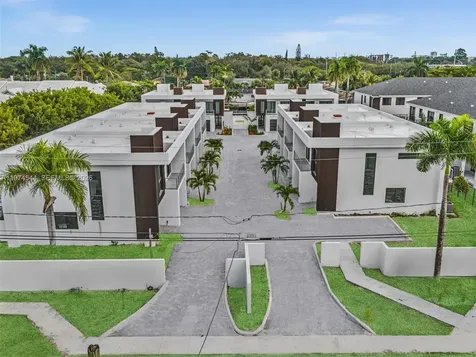 4648 SW 32nd Avenue Dania Beach FL 33312