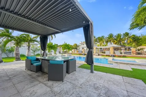1935 Keystone Boulevard North Miami FL 33181