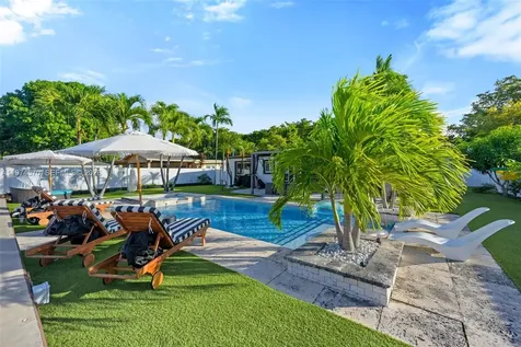 1935 Keystone Boulevard North Miami FL 33181