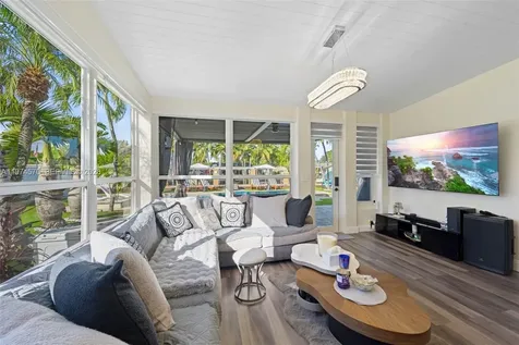1935 Keystone Boulevard North Miami FL 33181