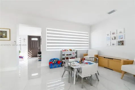 7100 SW 19th Terrace Miami FL 33155