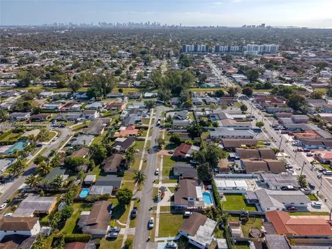 7100 SW 19th Terrace Miami FL 33155