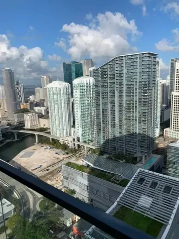 88 SW 7th Street Miami FL 33130