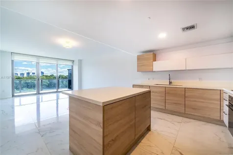 16385 Biscayne Boulevard North Miami Beach FL 33160