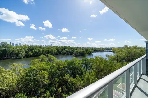 16385 Biscayne Boulevard North Miami Beach FL 33160